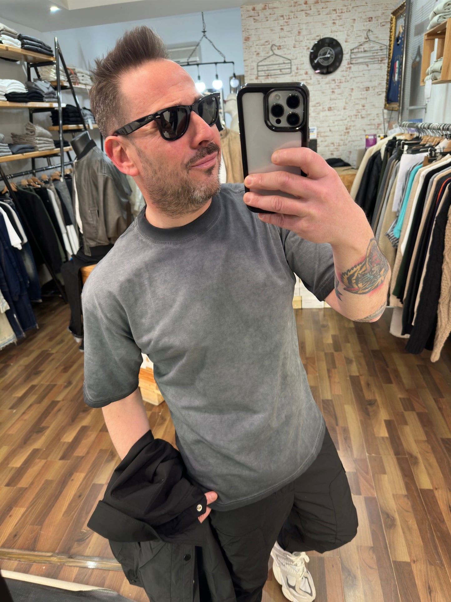 T SHIRT WARREN WEBBER EFFETTO DEGRADE' MARMORIZZATO