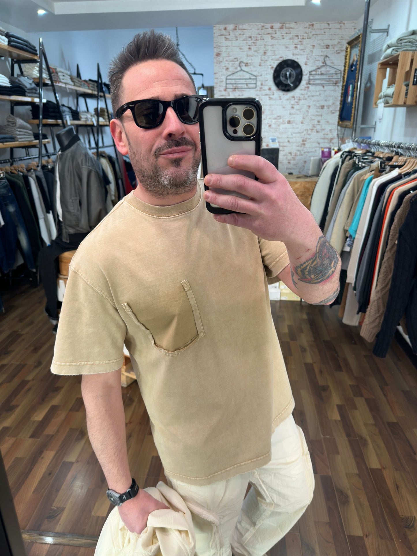 T SHIRT CHROYMARMORIZZATA CON FINTO TASCHINO DEGRADE' 100% COTONE BAUMWOL 220GR